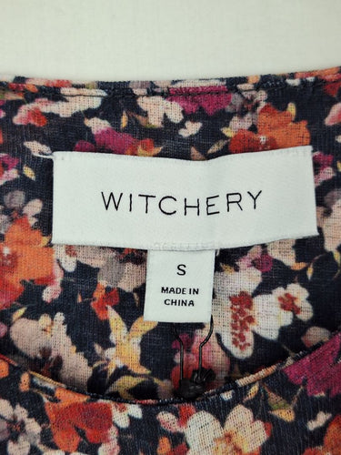 Second-Hand - Witchery Everyday Floral Cut Out Top Size S - SwapUp
