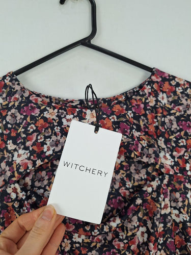 Second-Hand - Witchery Everyday Floral Cut Out Top Size S - SwapUp