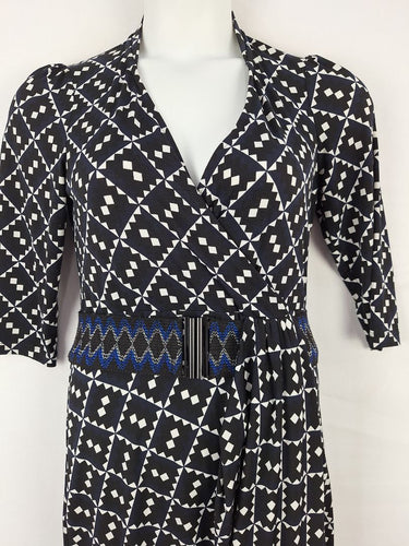 Second-Hand - Sacha Drake Bold Geometric Midi Dress Size 12 - SwapUp