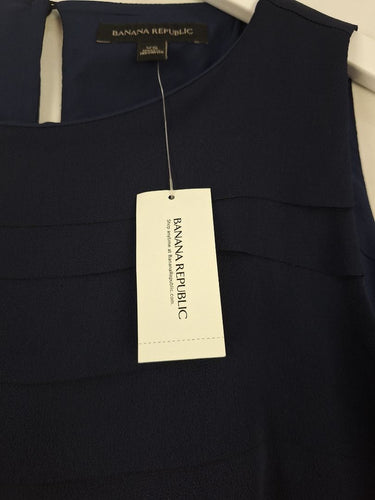 Second-Hand - Banana Republic Navy Layered Laser Cut Tank Top Size XS - SwapUp