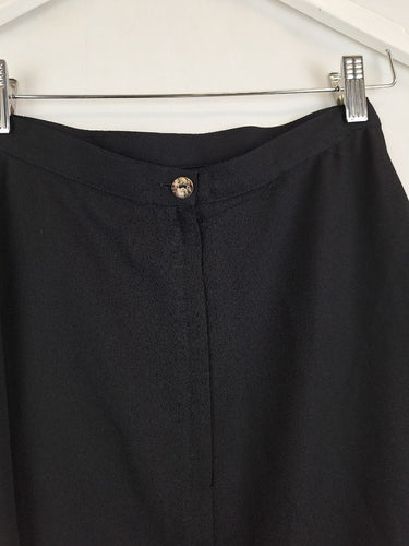 Second-Hand - Cooper St Noir Sleek Maxi Skirt Size 8 - SwapUp