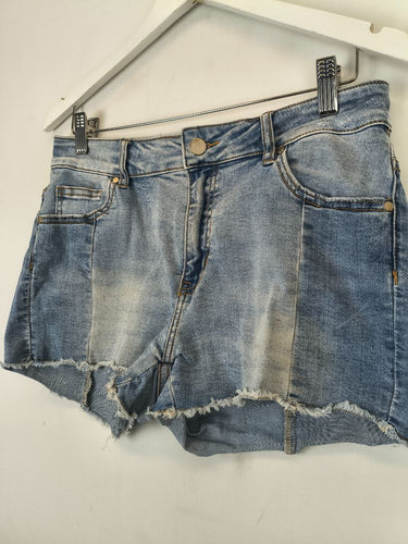 Second-Hand - Seed Two Tone Raw Edge Mini Shorts Size 12 - SwapUp