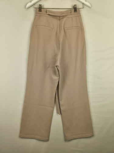 Second-Hand - Aloha Studio Light Beige Tie Front Pleat Pants Size XS - SwapUp