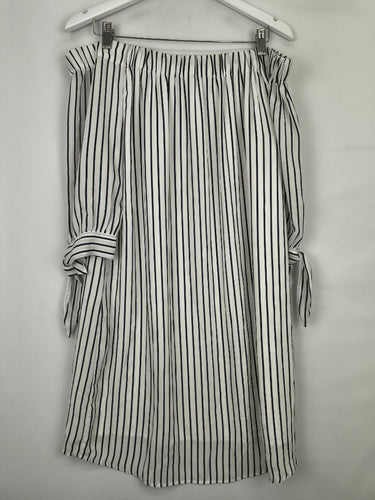 Second-Hand - Decjuba Navy Stripe Off The Shoulder Blouse Size 10 - SwapUp