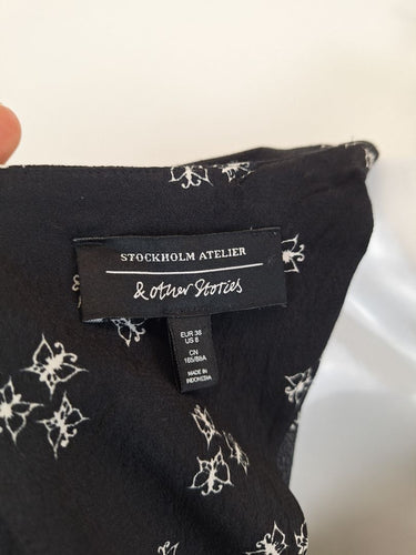 Second-Hand - Stockholm Atelier & Other Stories Tasteful Butterfly Meeting Dress Size S - SwapUp