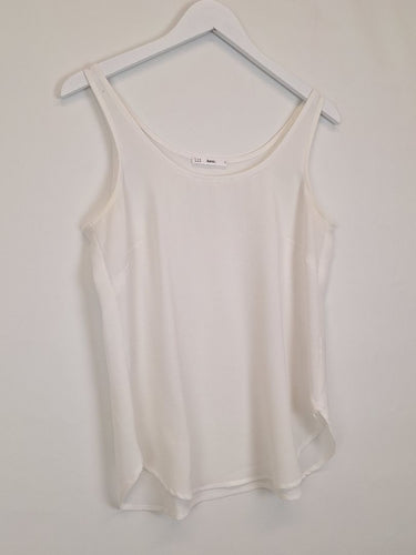Second-Hand - The Ark Essential Sheer White Singlet Top Size S - SwapUp