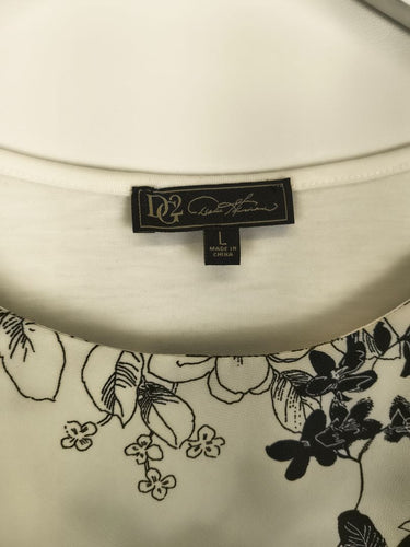 Second-Hand - Assorted Brands B&W Floral Layer Blouse Size L - SwapUp