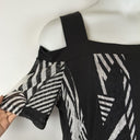 Second-Hand - Taking Shape Stripy Off Shoulder Dress Size XXS - SwapUp