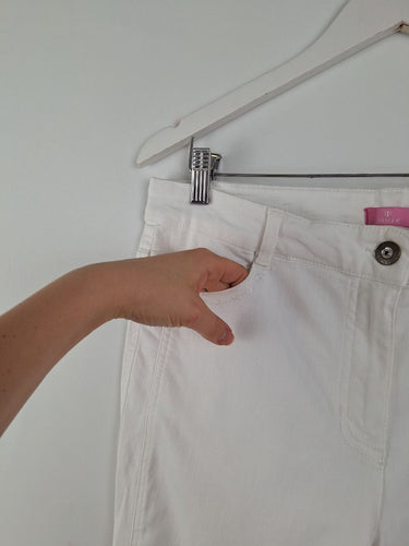 Second-Hand - BASLER White Denim Julienne Pants Size 12 - SwapUp
