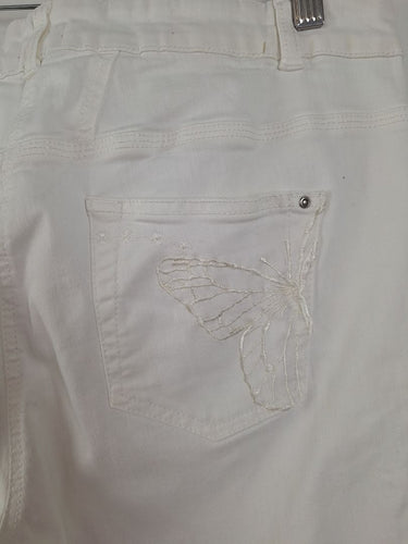 Second-Hand - BASLER White Denim Julienne Pants Size 12 - SwapUp