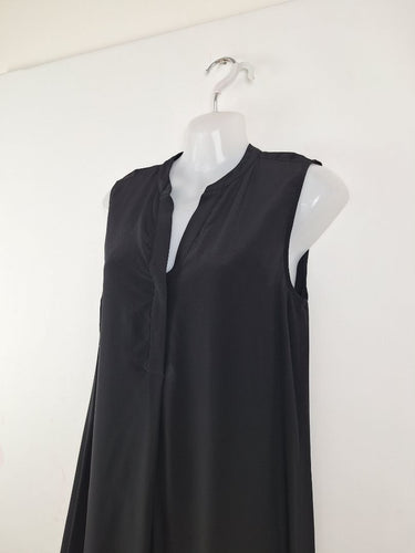 Second-Hand - Sportscraft Pure Silk Noir Midi Dress Size 8 - SwapUp