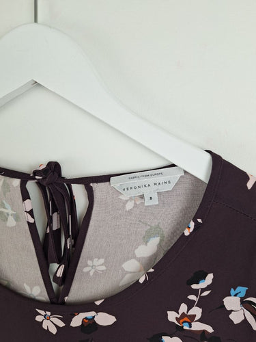 Second-Hand - Veronika Maine Plum Floral Blouse Size 8 - SwapUp