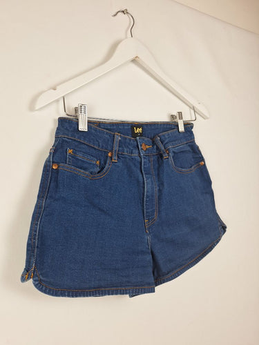 Second-Hand - Lee Classic Blue Denim Mini Shorts Size M - SwapUp