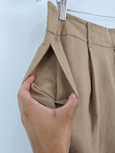 Aere Latte Linen Blend Casual Shorts Size 18 by SwapUp-Online Second Hand Store-Online Thrift Store