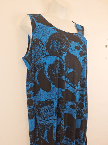 Second-Hand - Taking Shape Abstract Azure Midi Dress Size M - SwapUp