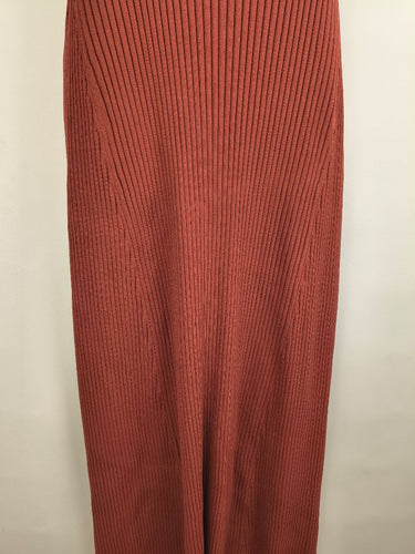 Second-Hand - Witchery Terracotta Ribbed Maxi Dress Size S - SwapUp