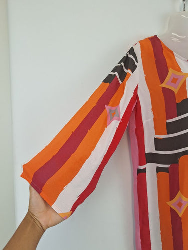Second-Hand - Foil Vibrant Abstract Print Shift Mini Dress Size 10 - SwapUp