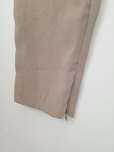 Second-Hand - Morrison Classic Beige Tapered Pants Size M - SwapUp