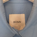 Second-Hand - ROMY Capri Blue Luxe Button Up Shirt Size M - SwapUp
