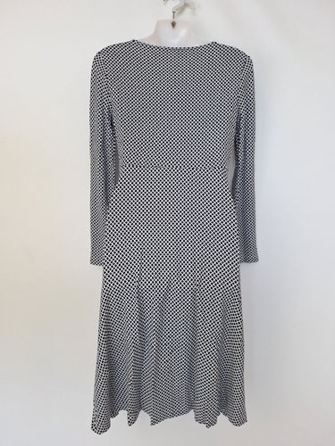 Second-Hand - Weekend MaxMara Chic Slinky Ring Desgin Midi Dress Size M - SwapUp