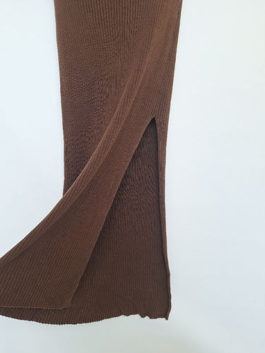 Second-Hand - Bec & Bridge Chocolate Ribbed Back Tie Maxi Dress Size 14 - SwapUp