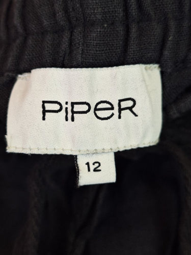 Second-Hand - Piper Casual Weekender Linen Shorts Size 12 - SwapUp