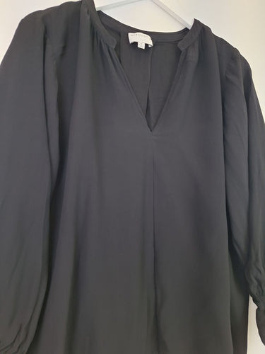 Second-Hand - Witchery Noir Capsule Gathered Top Size 16 - SwapUp