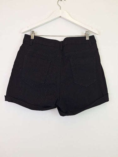 Second-Hand - Vine Apparel Capsule Folded Stretch Shorts Size 14 - SwapUp