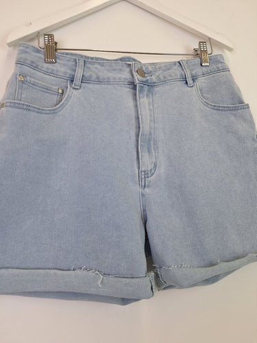 Second-Hand - Vine Apparel Washed Blue Shorty Denim Shorts Size 14 - SwapUp