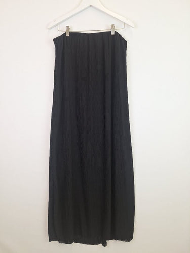 Second-Hand - Witchery Elegant Wavy Pleated Maxi Skirt Size 10 - SwapUp