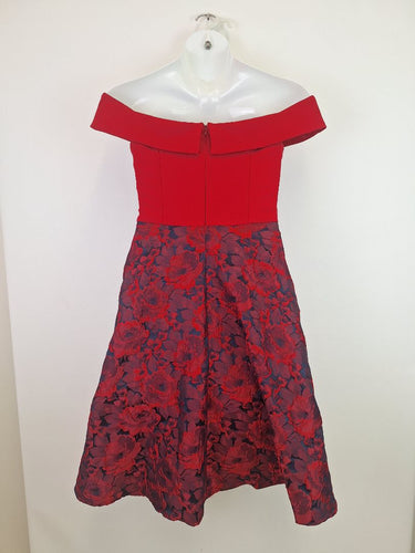 Second-Hand - Review Romantic Off Shoulder Floral Midi Dress Size 12 - SwapUp
