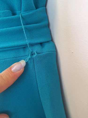Second-Hand - Cue Charming Turquoise Halter Midi Dress Size 12 - SwapUp