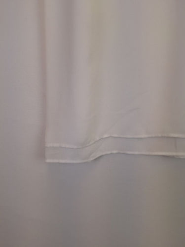 Second-Hand - Perri Cutten White Layered V Neck Tank Top Size L - SwapUp