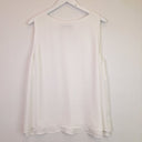 Second-Hand - Perri Cutten White Layered V Neck Tank Top Size L - SwapUp
