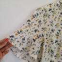 Second-Hand - Cue Sweet Yellow Roses Shirt Size 8 - SwapUp