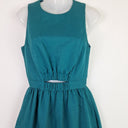 Second-Hand - Cue Teal Cinched Formal Dress Size 8 - SwapUp