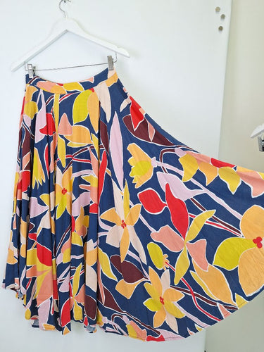 Second-Hand - Mister Zimi Summer Tulip Draped Maxi Skirt Size 10 - SwapUp