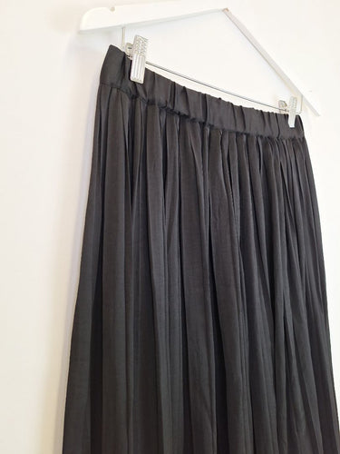 Second-Hand - Seed Gathered High Low Midi Skirt Size 8 - SwapUp