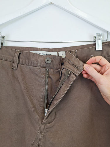 Second-Hand - Academy Washed Chestnut Everyday Pants Size 16 - SwapUp