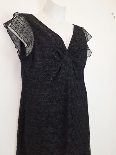 Second-Hand - Silhouette V Neck Lace Edge Dress Size 18 - SwapUp