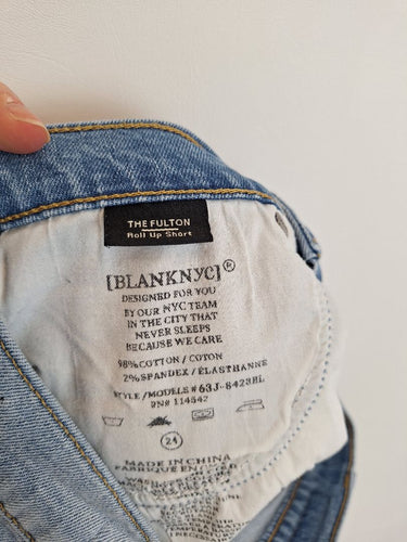 Second-Hand - BLANKNYC Distressed Summer Mini Shorts Size 6 - SwapUp