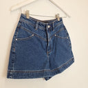 Second-Hand - Witchery V Stitch Mini Shorts Size 4 - SwapUp