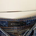 Second-Hand - Witchery V Stitch Mini Shorts Size 4 - SwapUp