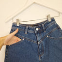 Second-Hand - Witchery V Stitch Mini Shorts Size 4 - SwapUp