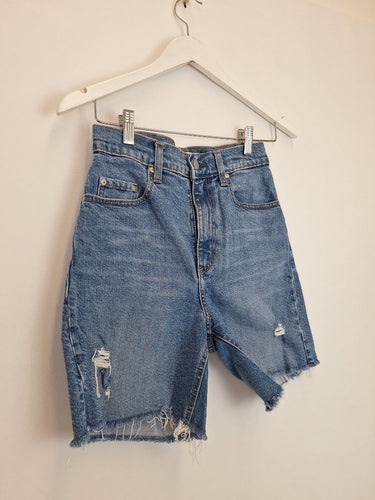 Second-Hand - Nobody Denim 'Frankie' High Rise Shorts Size 6 - SwapUp