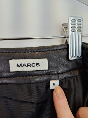 Second-Hand - Marcs Genuine leather Mini Skirt Skirt Size 6 - SwapUp