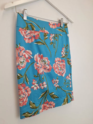 Second-Hand - Review Classic Floral Pencil Skirt Size 6 - SwapUp