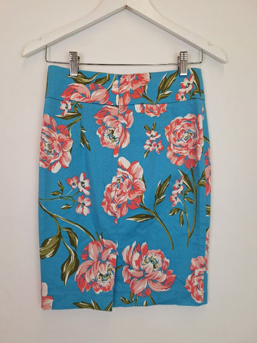 Second-Hand - Review Classic Floral Pencil Skirt Size 6 - SwapUp