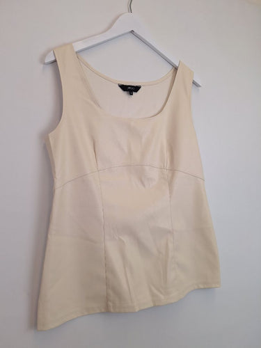 Second-Hand - Motto Cream Faux Leather Paneled Top Size 14 - SwapUp
