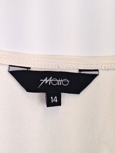 Second-Hand - Motto Cream Faux Leather Paneled Top Size 14 - SwapUp